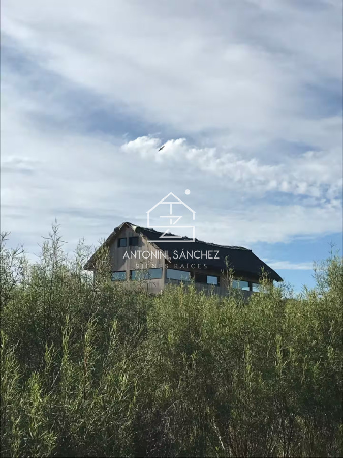 Chacra ID.5060 - CHACRA DE 4 DORMITORIOS EN MANANTIALES JOSE IGNACIO 