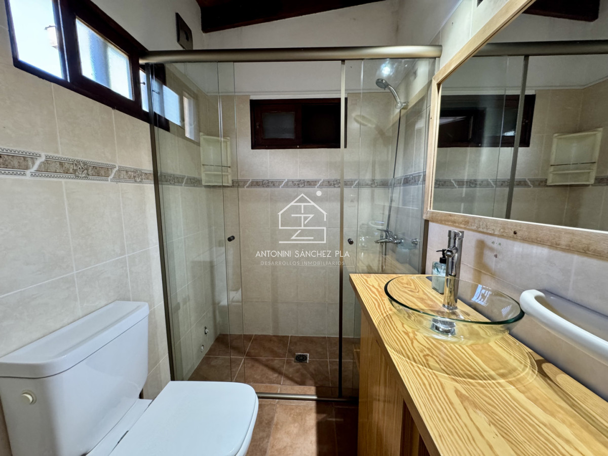 Chacra ID.715 - Alquiler temporal chacra 6 dormitorios 