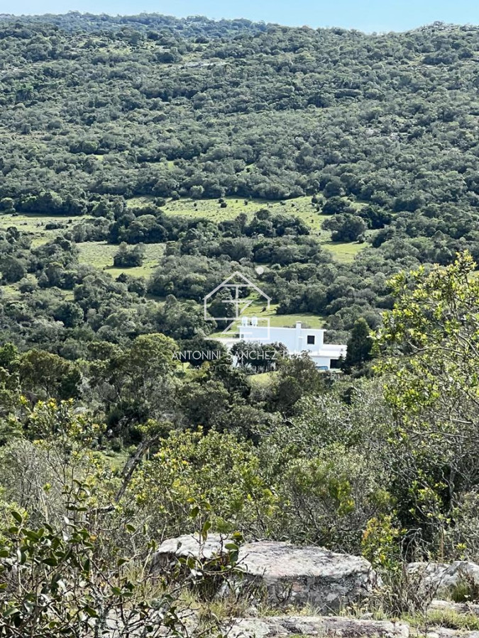 Campo Ref.4009 - Campo chacra en venta Maldonado Cerro Catedral 