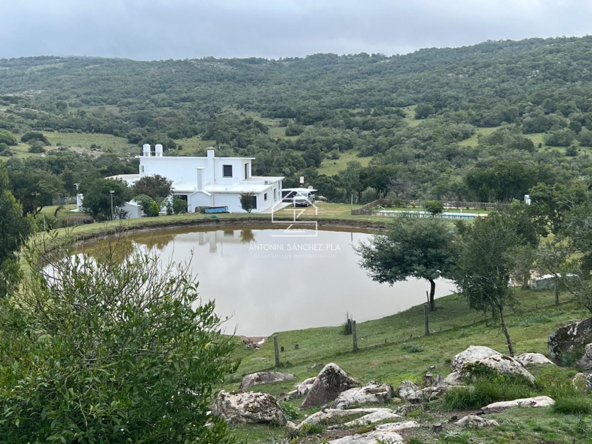 Campo Ref.4009 - Campo chacra en venta Maldonado Cerro Catedral 