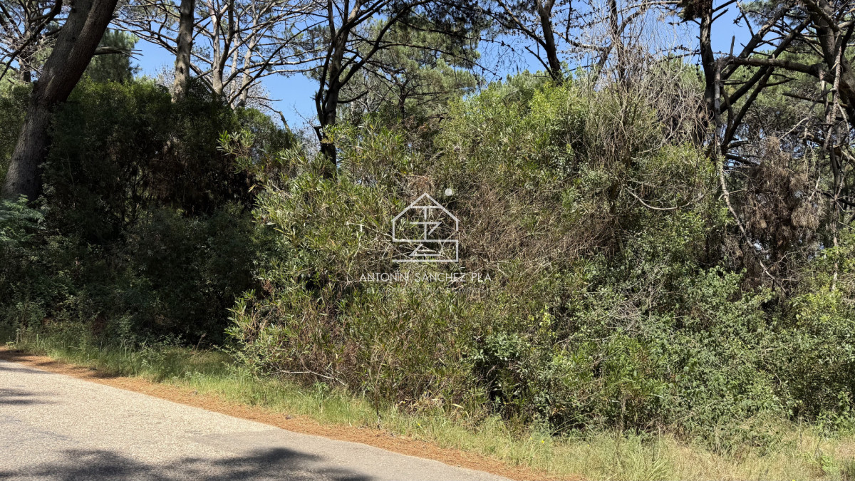 Terreno ID.3132 - Venta terreno club del lago