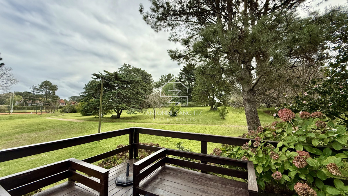 Apartamento ID.2247 - Venta Apartamento 2 dormitorios Maldonado Roosevelt