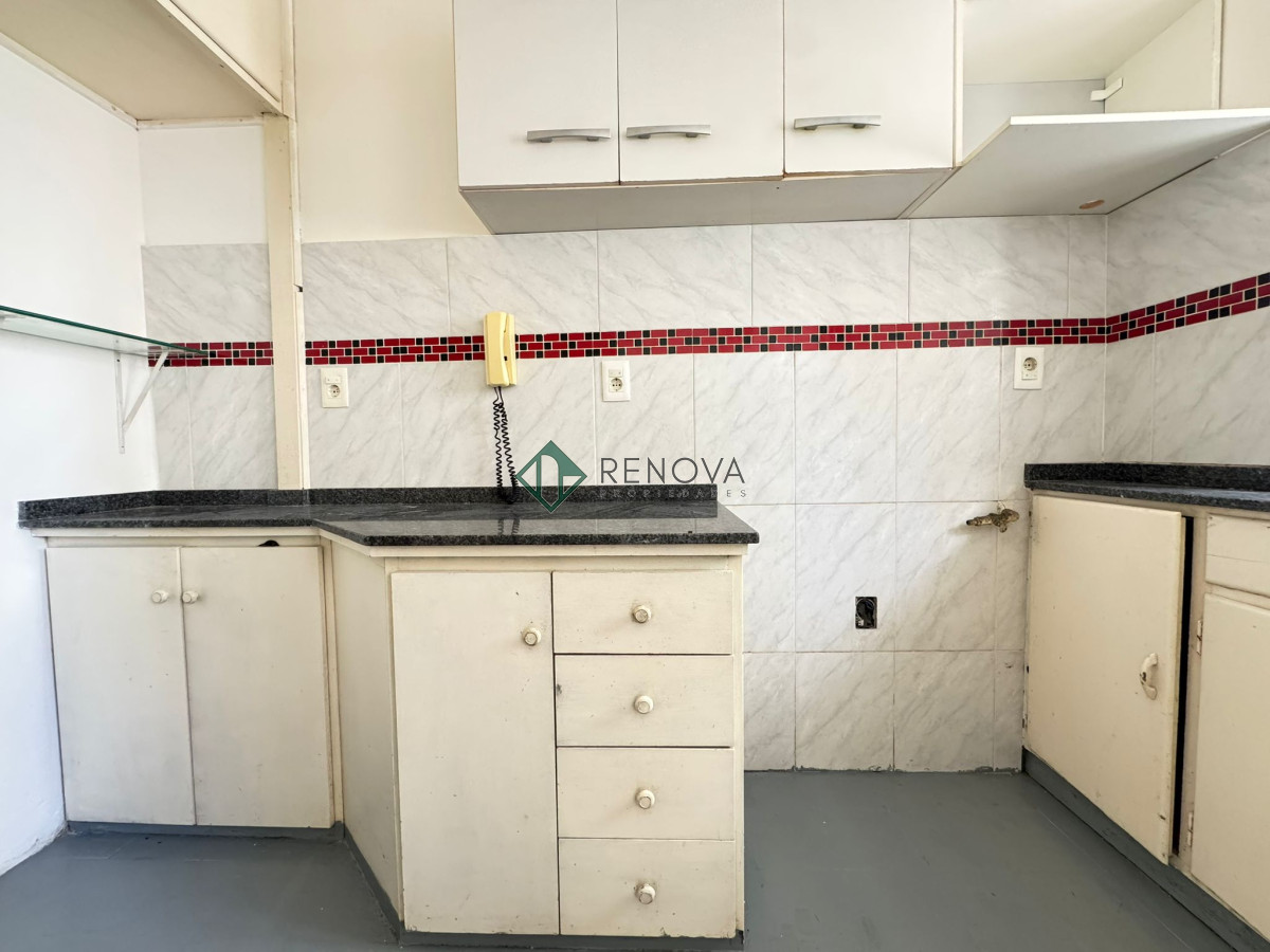 Apartamento ID.764 - Venta Apartamento 2 Dormitorios Centro Montevideo R