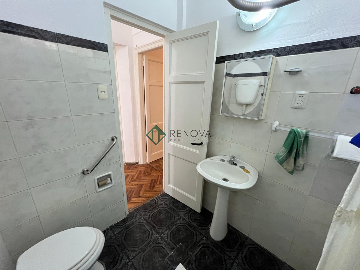 Apartamento ID.851 - Venta Apartamento 2 Dormitorios Ciudad Vieja Montevideo R