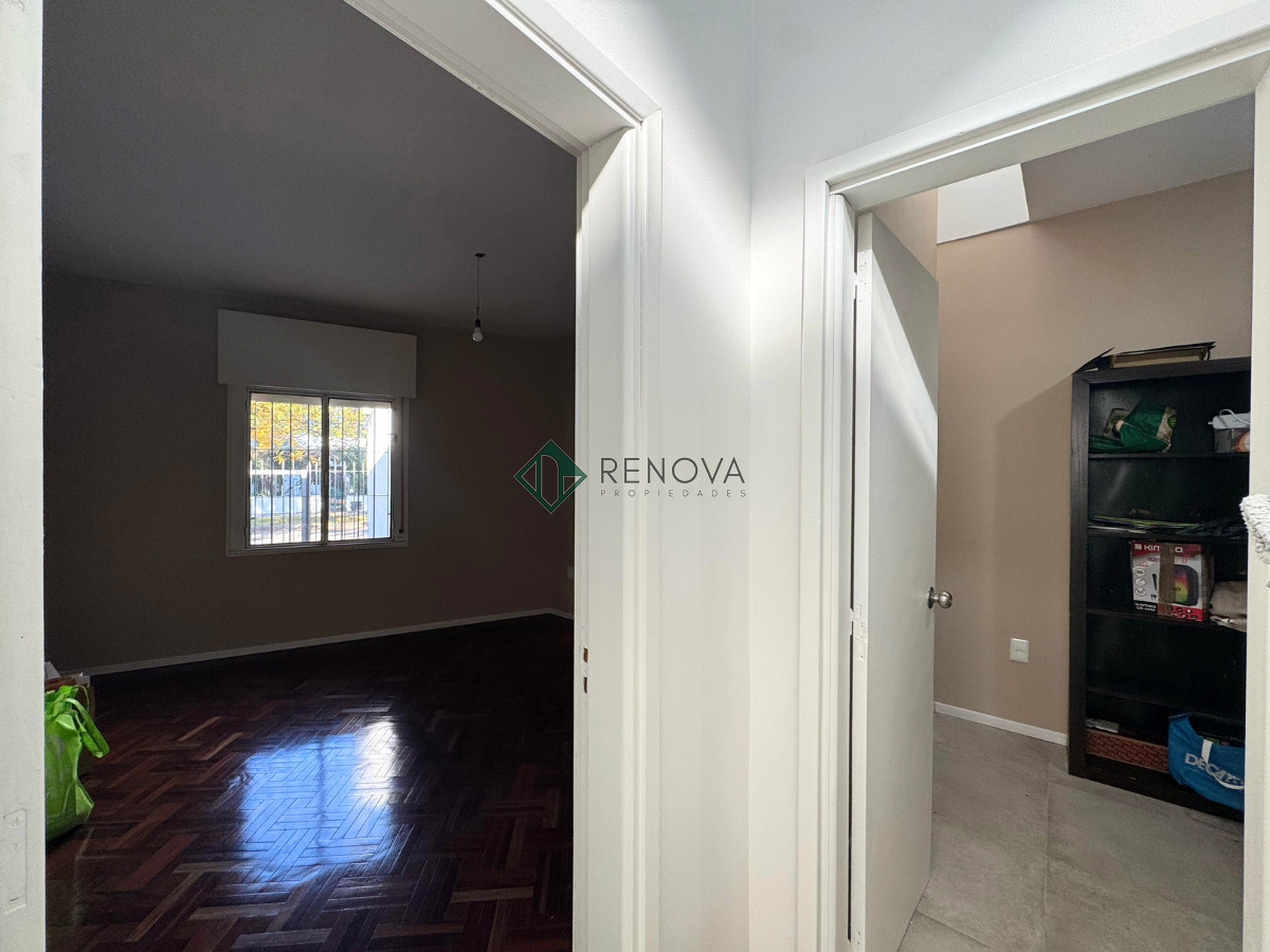 Apartamento ID.889 - Venta Casa 2 Dormitorios Brazo Oriental Montevideo 
