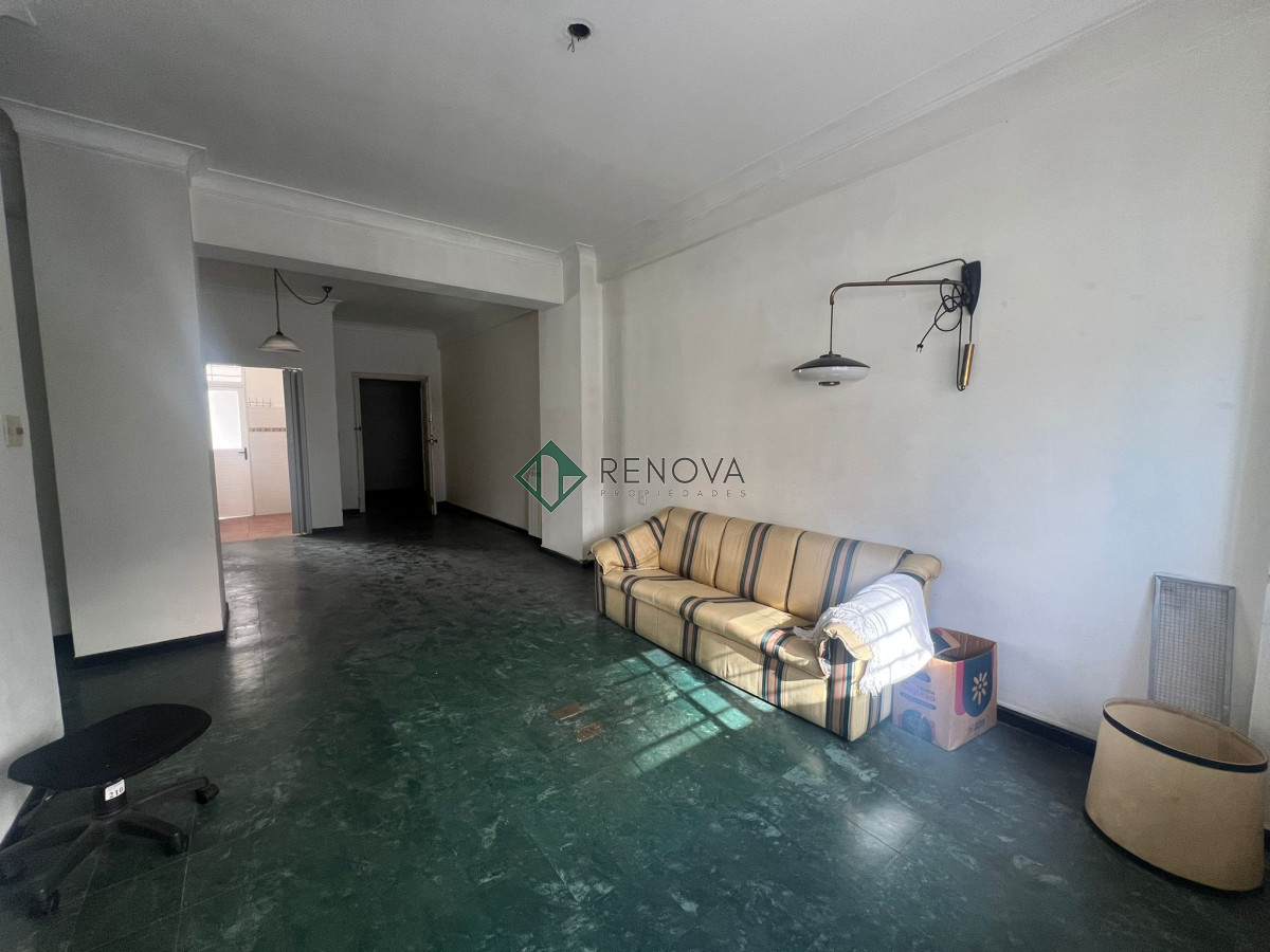 Apartamento ID.738 - Venta Apartamento 3 Dormitorios Centro Montevideo R