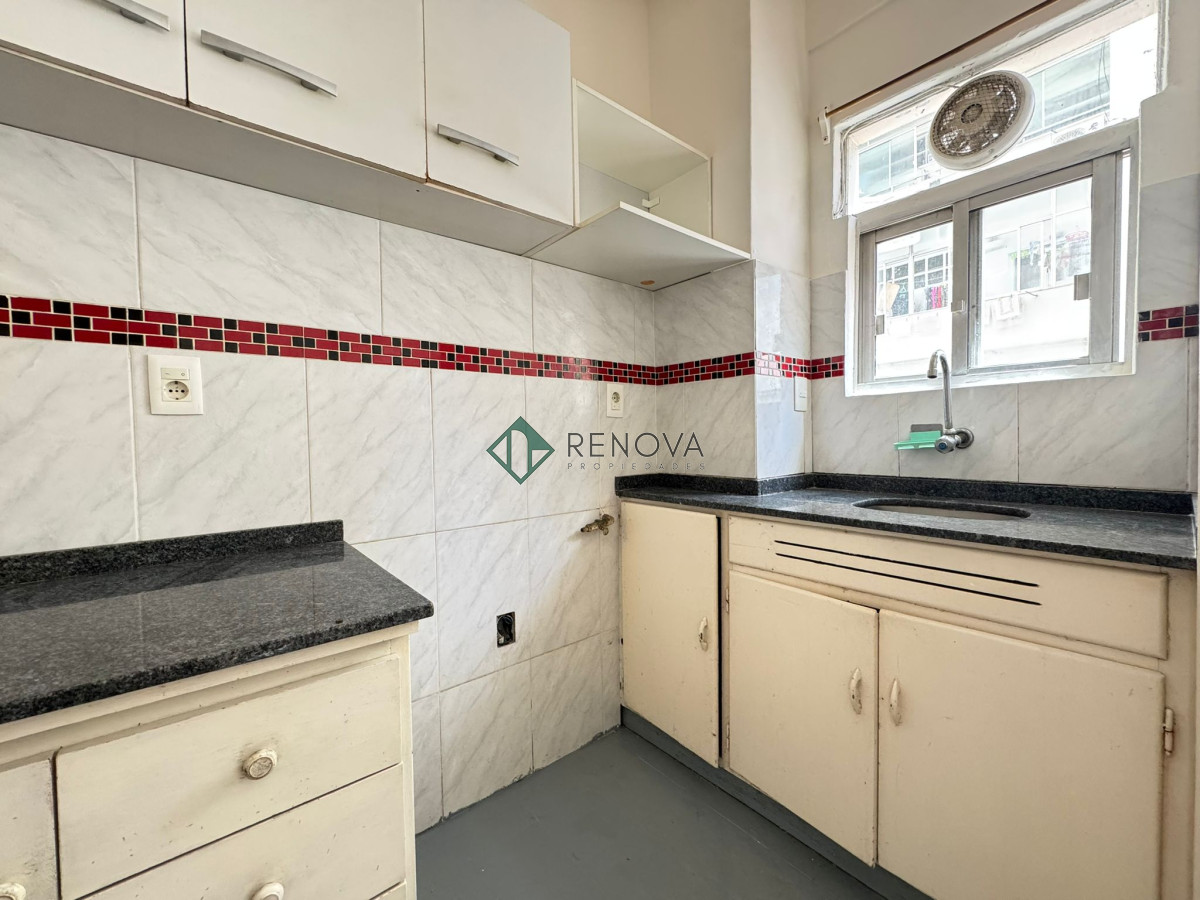 Apartamento ID.764 - Venta Apartamento 2 Dormitorios Centro Montevideo R