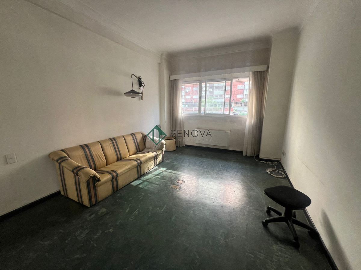 Apartamento ID.738 - Venta Apartamento 3 Dormitorios Centro Montevideo R
