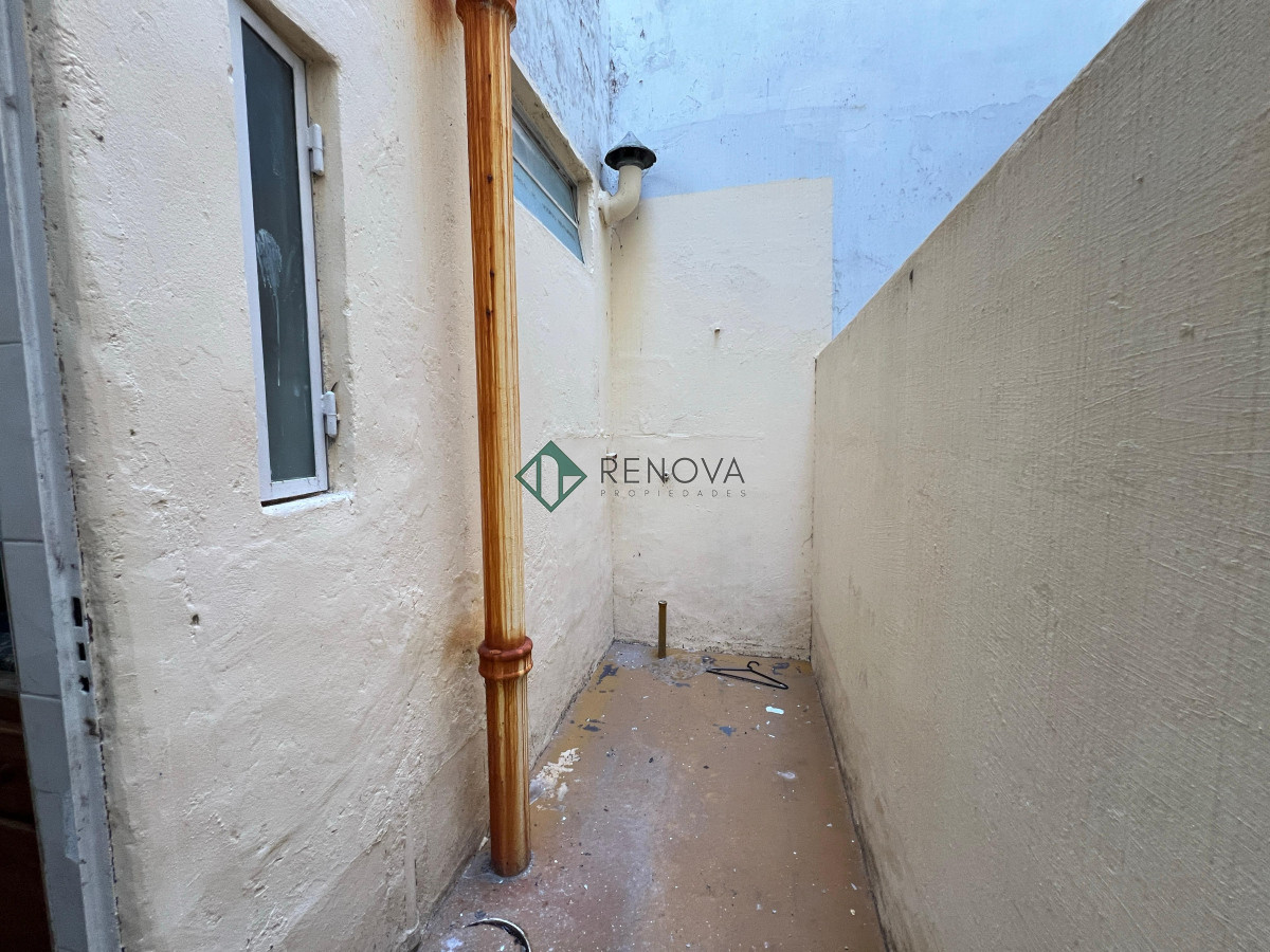 Apartamento ID.851 - Venta Apartamento 2 Dormitorios Ciudad Vieja Montevideo R