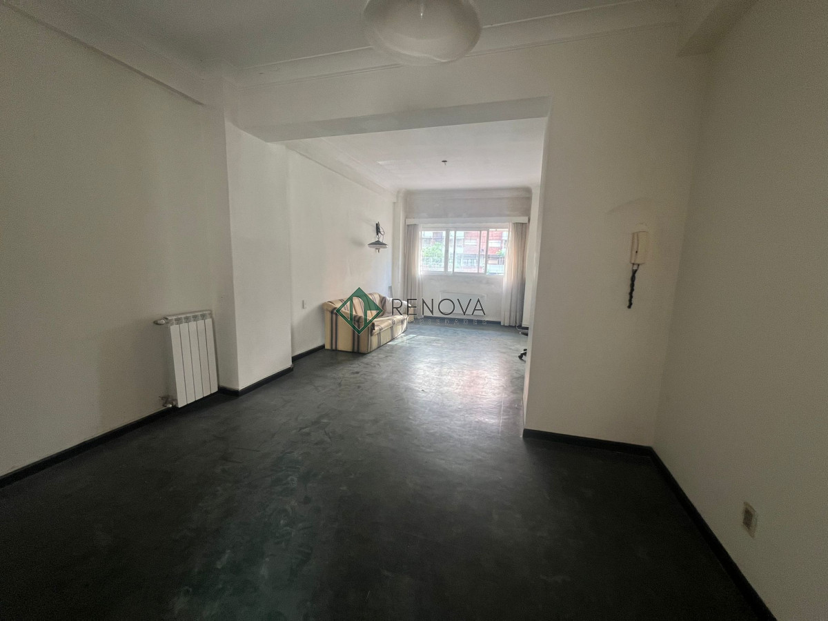 Apartamento ID.738 - Venta Apartamento 3 Dormitorios Centro Montevideo R