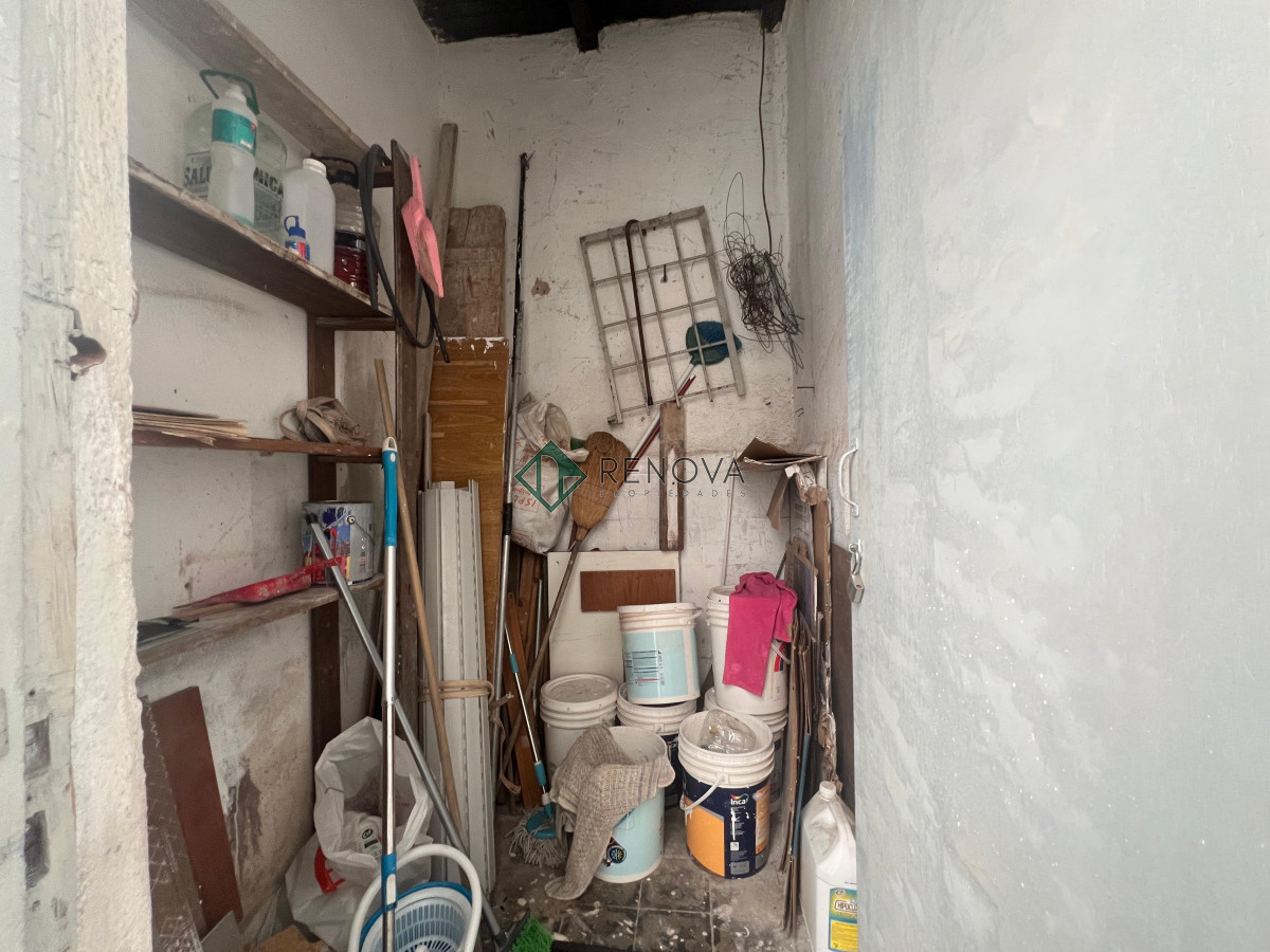 Apartamento ID.745 - Venta Casa Pensión 10 Habitaciones, Ciudad Vieja Montevideo R