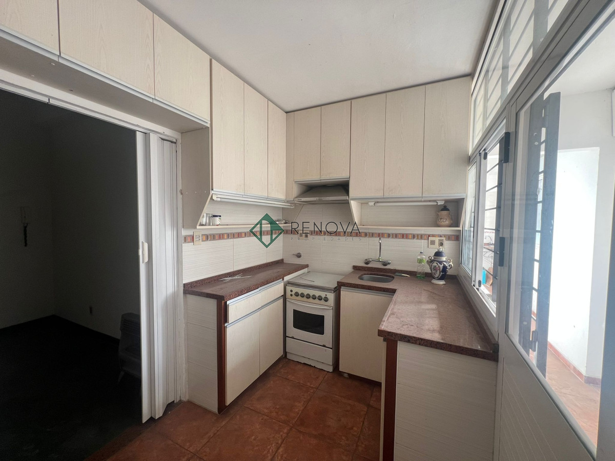 Apartamento ID.738 - Venta Apartamento 3 Dormitorios Centro Montevideo R