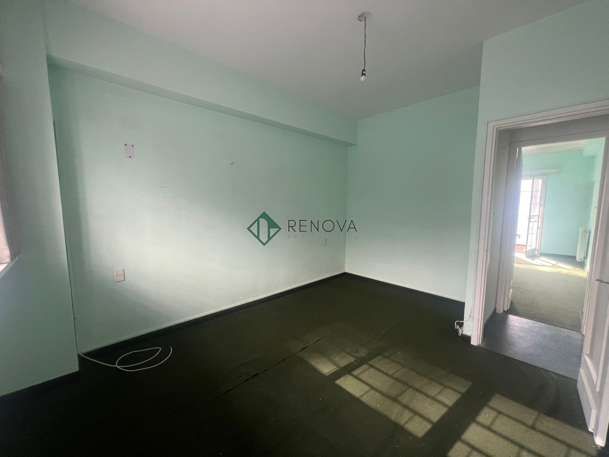 Apartamento ID.738 - Venta Apartamento 3 Dormitorios Centro Montevideo R