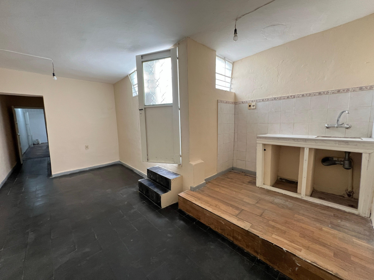 Venta Apartamento 1 Dormitorio La Comercial Montevideo R