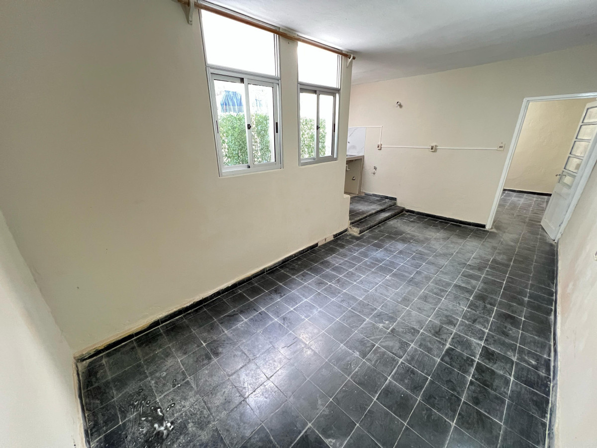 Venta Apartamento 1 Dormitorio La Comercial Montevideo 