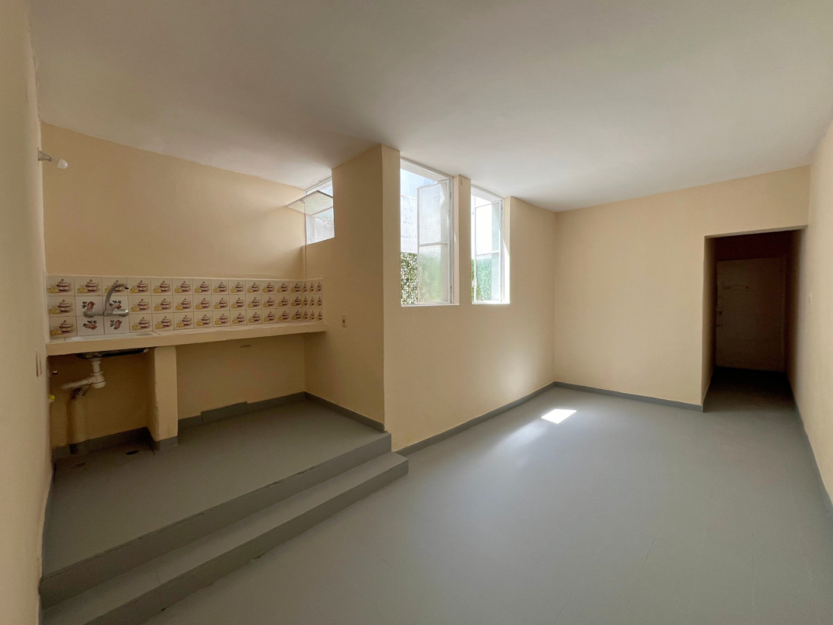 Venta Apartamento 1 Dormitorio con renta La Comercial Montevideo