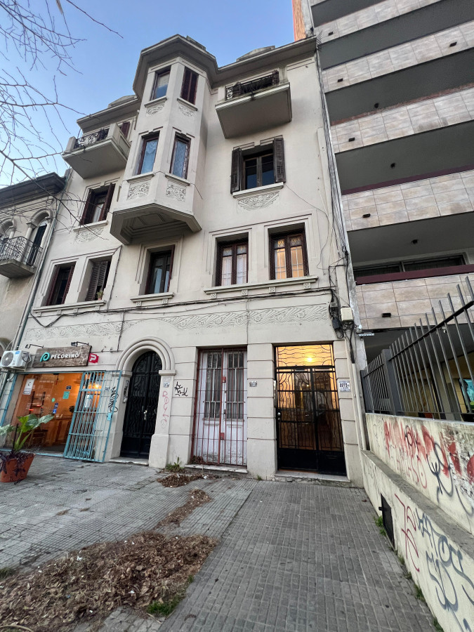 Alquiler Apartamento 2 Dormitorios Pocitos Montevideo R