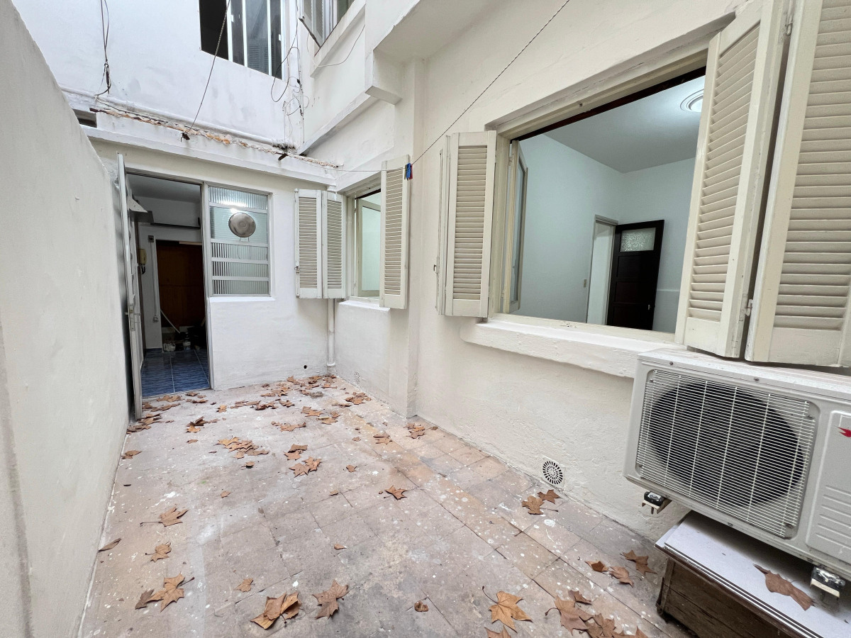 Venta Apartamento 2 Dormitorios Cordón Montevideo - R