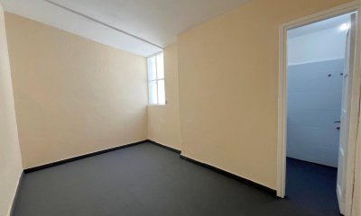 Venta Apartamento 1 Dormitorio La Comercial Montevideo R