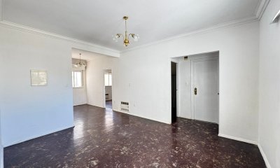 Venta Apartamento 2 Dormitorios Centro Montevideo R