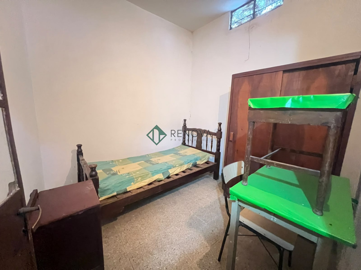 Casa ID.1390 - Venta Casa 9 Dormitorios Aguada Montevideo R