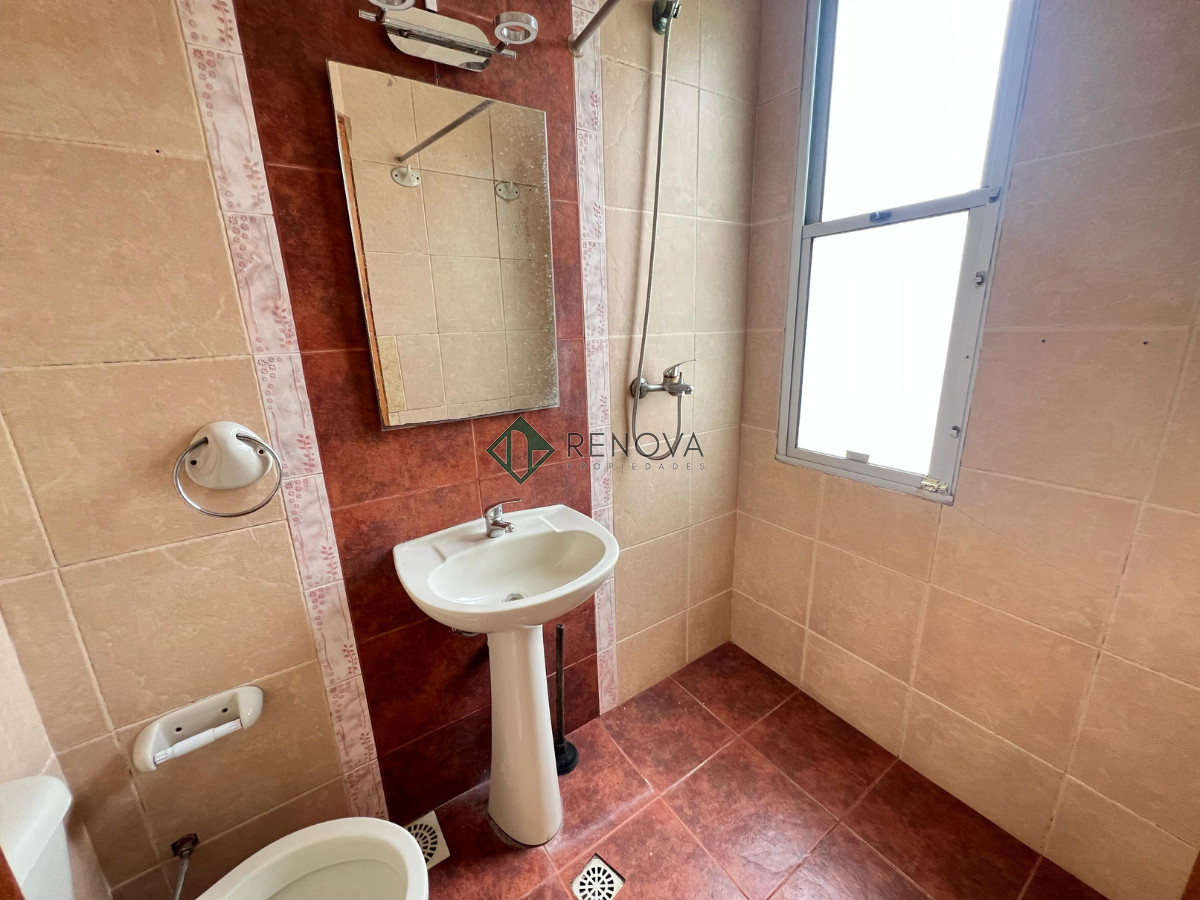 Casa ID.807 - Venta Casa 1 Dormitorio La Comercial Montevideo 