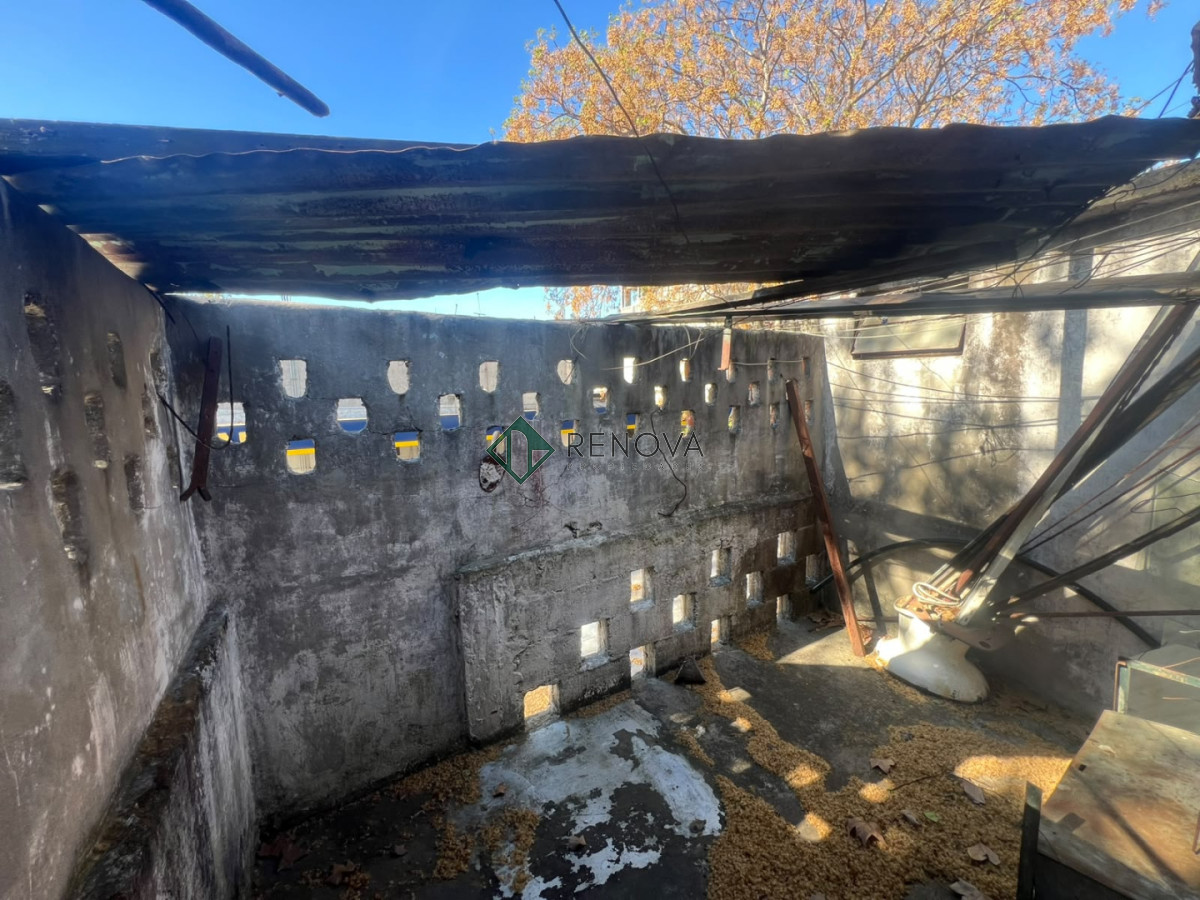 Casa ID.1390 - Venta Casa 9 Dormitorios Aguada Montevideo R