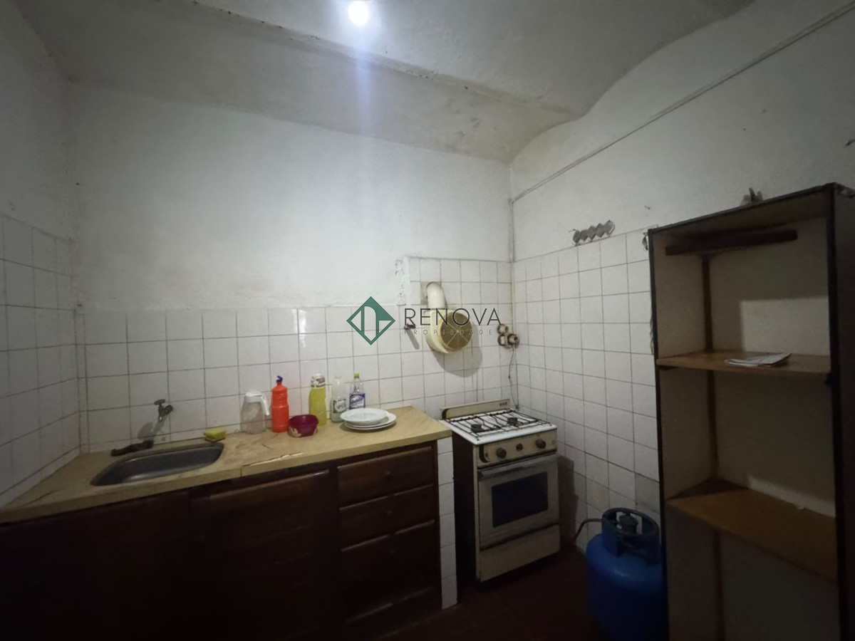 Casa ID.1390 - Venta Casa 9 Dormitorios Aguada Montevideo R