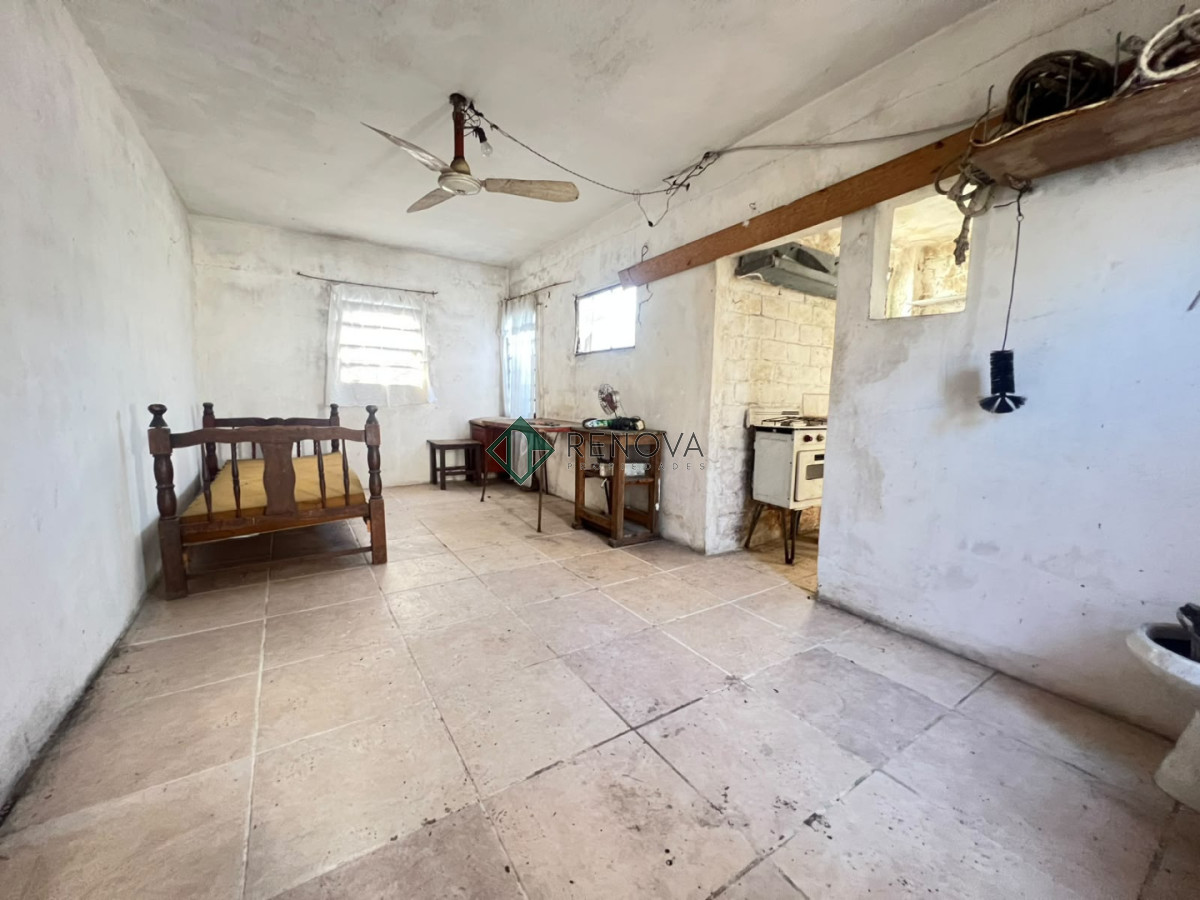 Casa ID.1390 - Venta Casa 9 Dormitorios Aguada Montevideo R