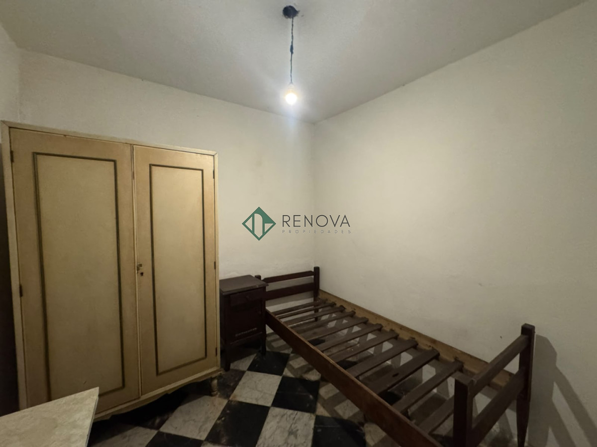 Casa ID.1390 - Venta Casa 9 Dormitorios Aguada Montevideo R