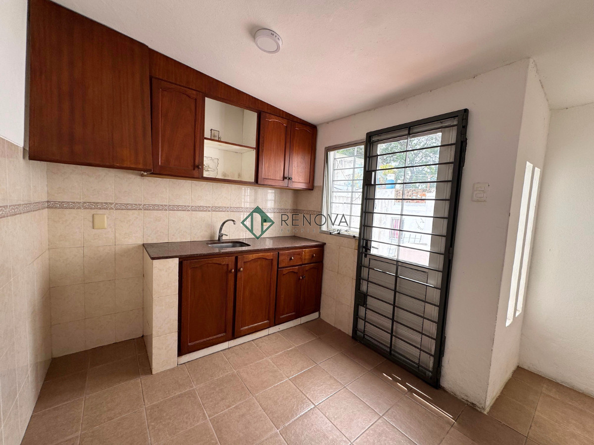 Casa ID.807 - Venta Casa 1 Dormitorio La Comercial Montevideo 
