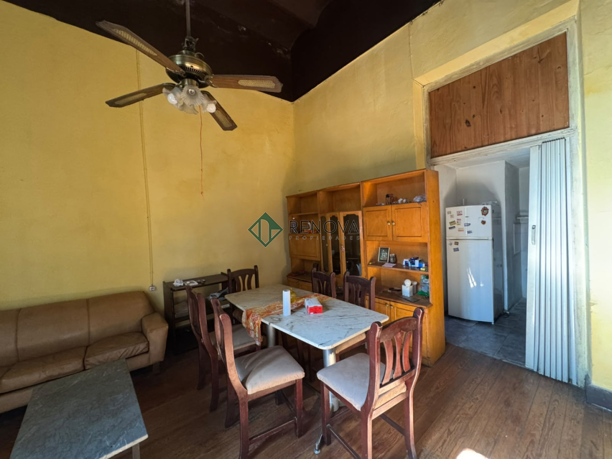 Casa ID.1390 - Venta Casa 9 Dormitorios Aguada Montevideo R