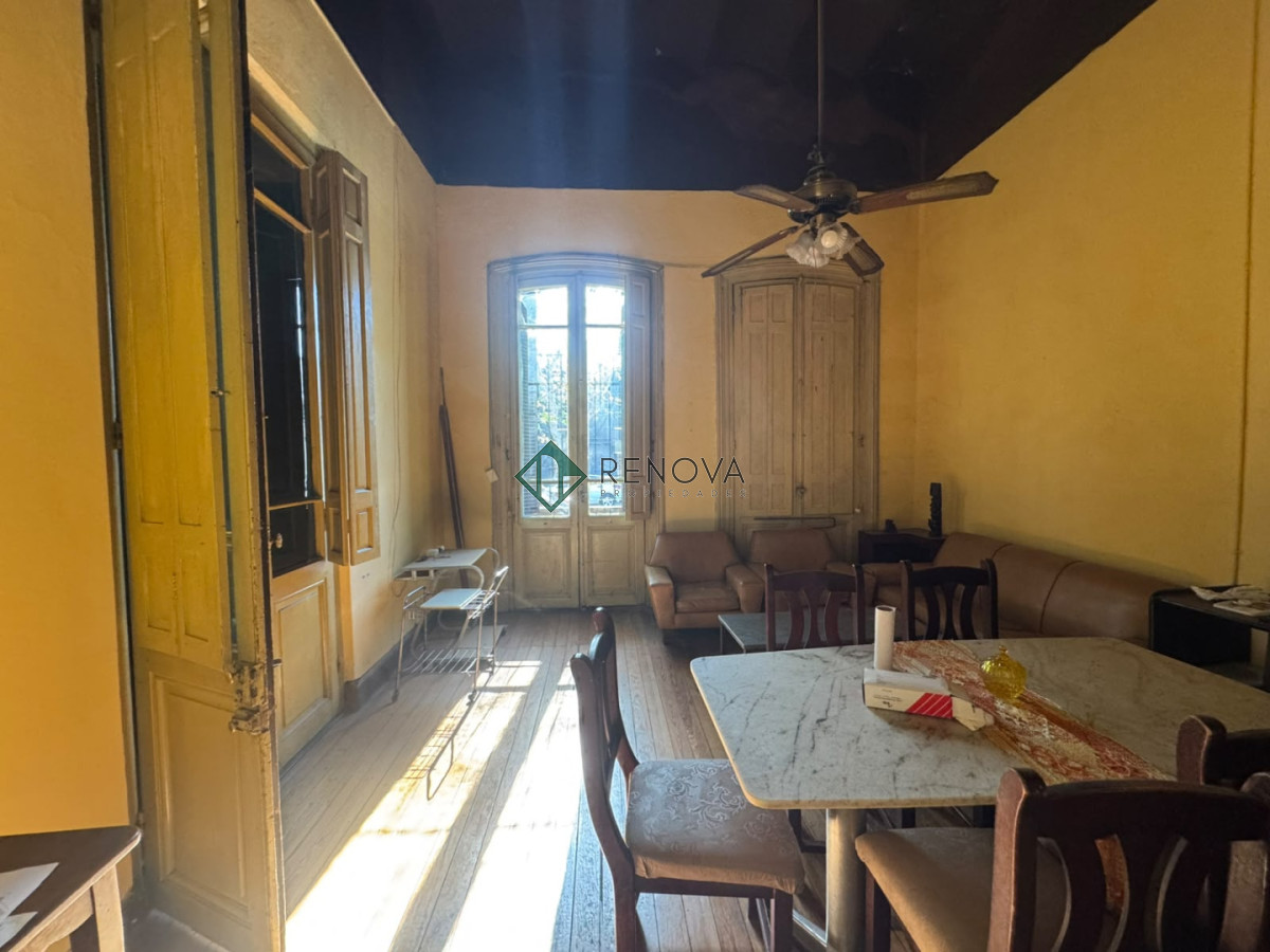 Casa ID.1390 - Venta Casa 9 Dormitorios Aguada Montevideo R
