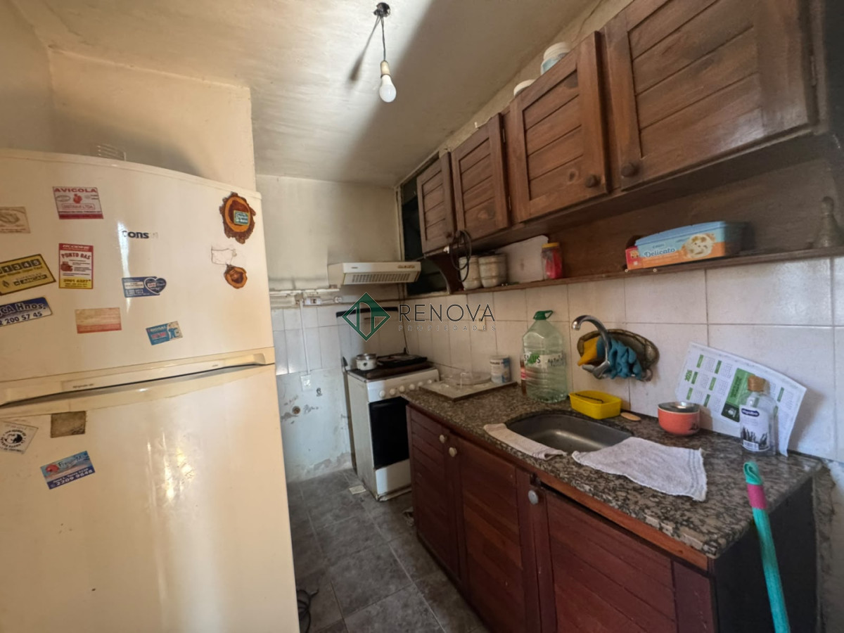 Casa ID.1390 - Venta Casa 9 Dormitorios Aguada Montevideo R