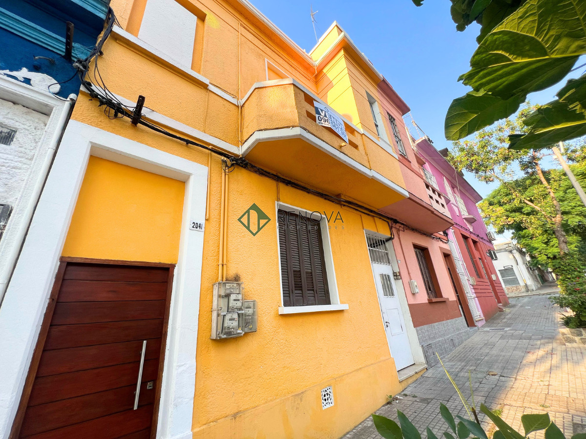 Casa ID.807 - Venta Casa 1 Dormitorio La Comercial Montevideo 