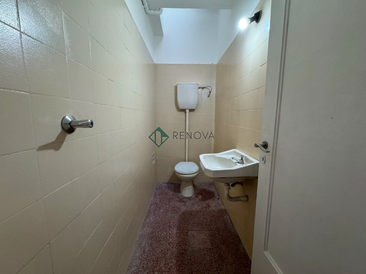 Local Comercial ID.1397 - Venta Local Comercial Tres Cruces Montevideo R
