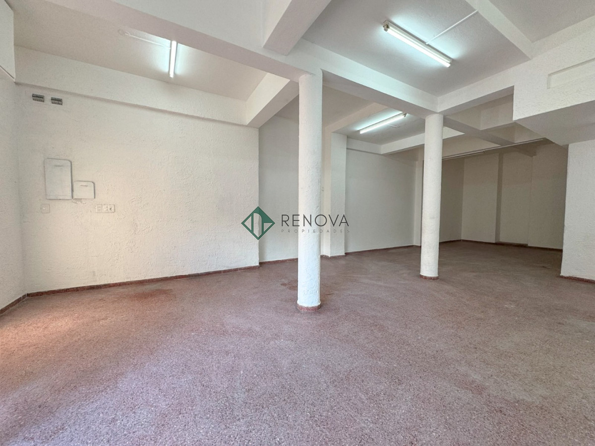 Local Comercial ID.1397 - Venta Local Comercial Tres Cruces Montevideo R
