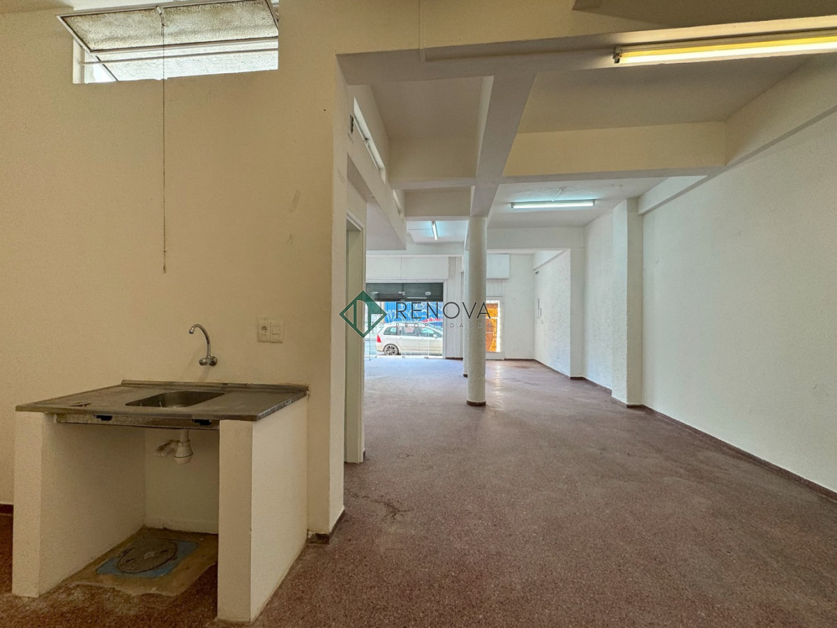 Local Comercial ID.1397 - Venta Local Comercial Tres Cruces Montevideo R