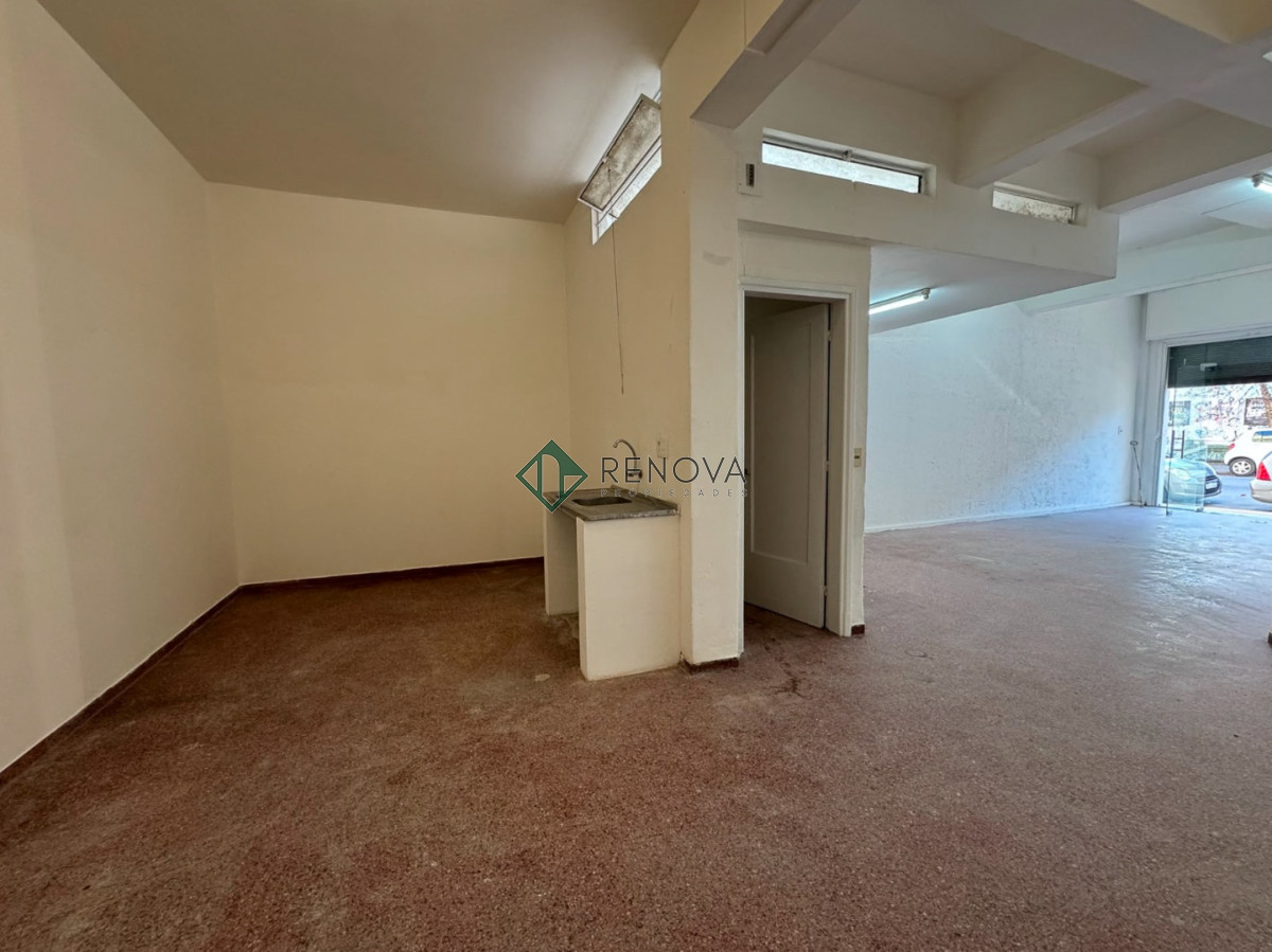 Local Comercial ID.1397 - Venta Local Comercial Tres Cruces Montevideo R