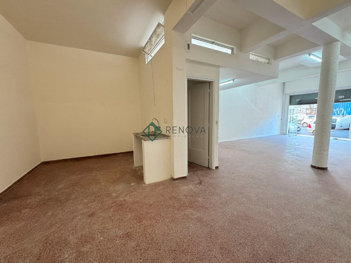 Local Comercial ID.1397 - Venta Local Comercial Tres Cruces Montevideo R