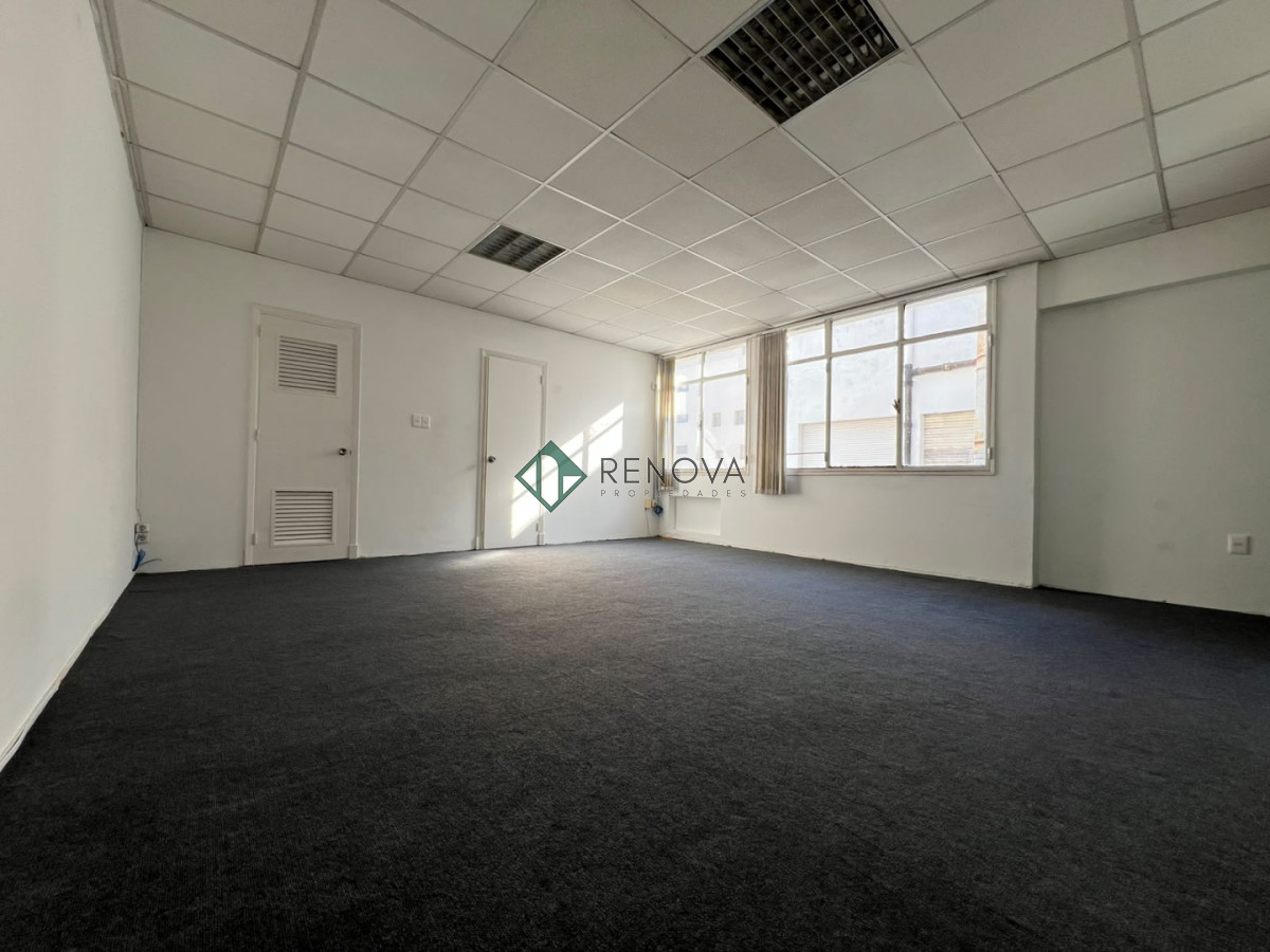 Oficina ID.1389 - Venta Oficina Centro Montevideo R