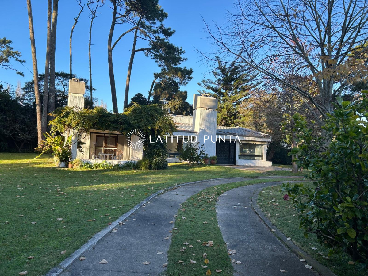 Country - GoPunta - Portal Inmobiliario de Punta del Este - Maldonado