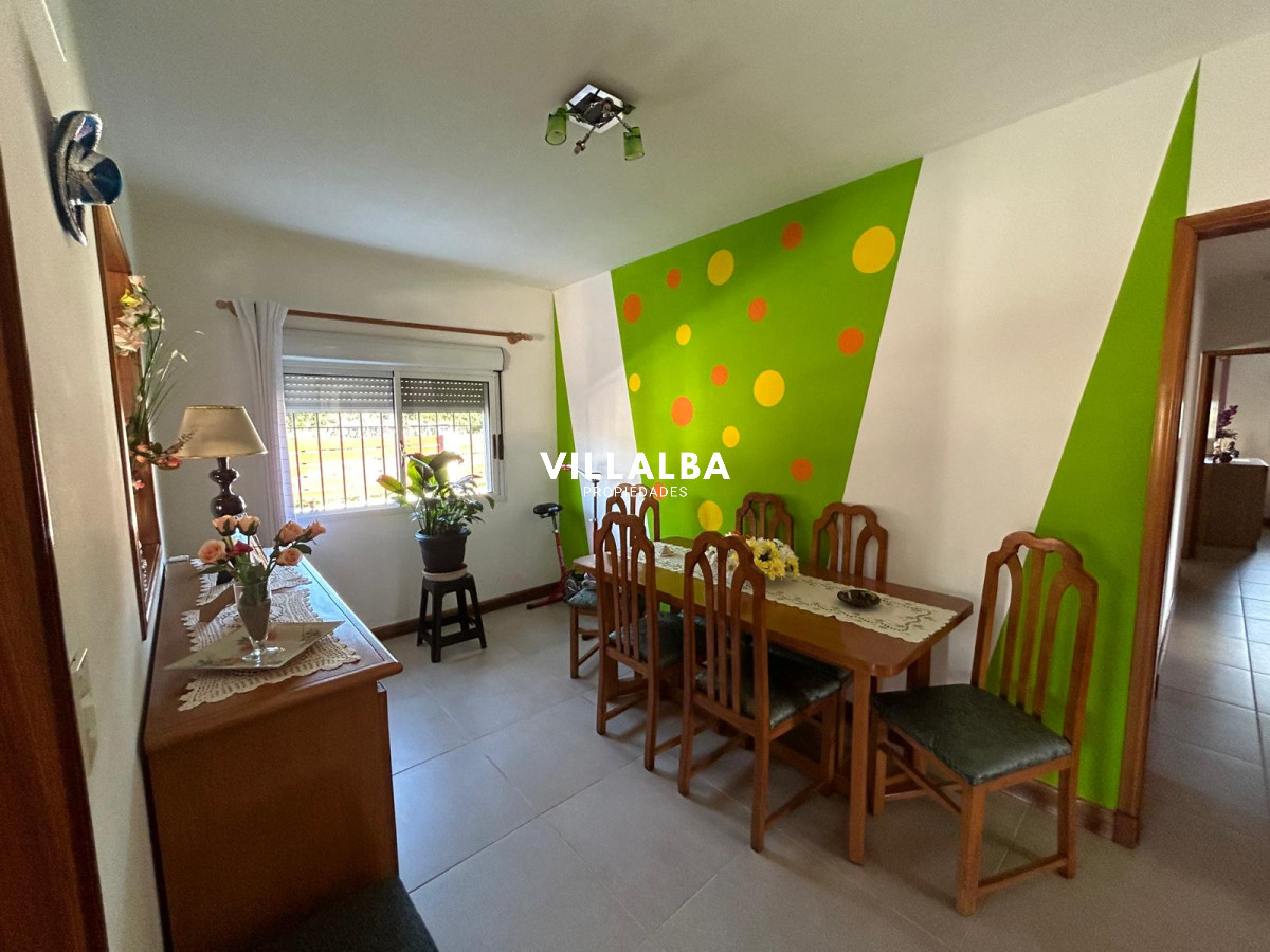 Apartamento ID.4132 - Excelente Casa 3 dormitorios Pinares