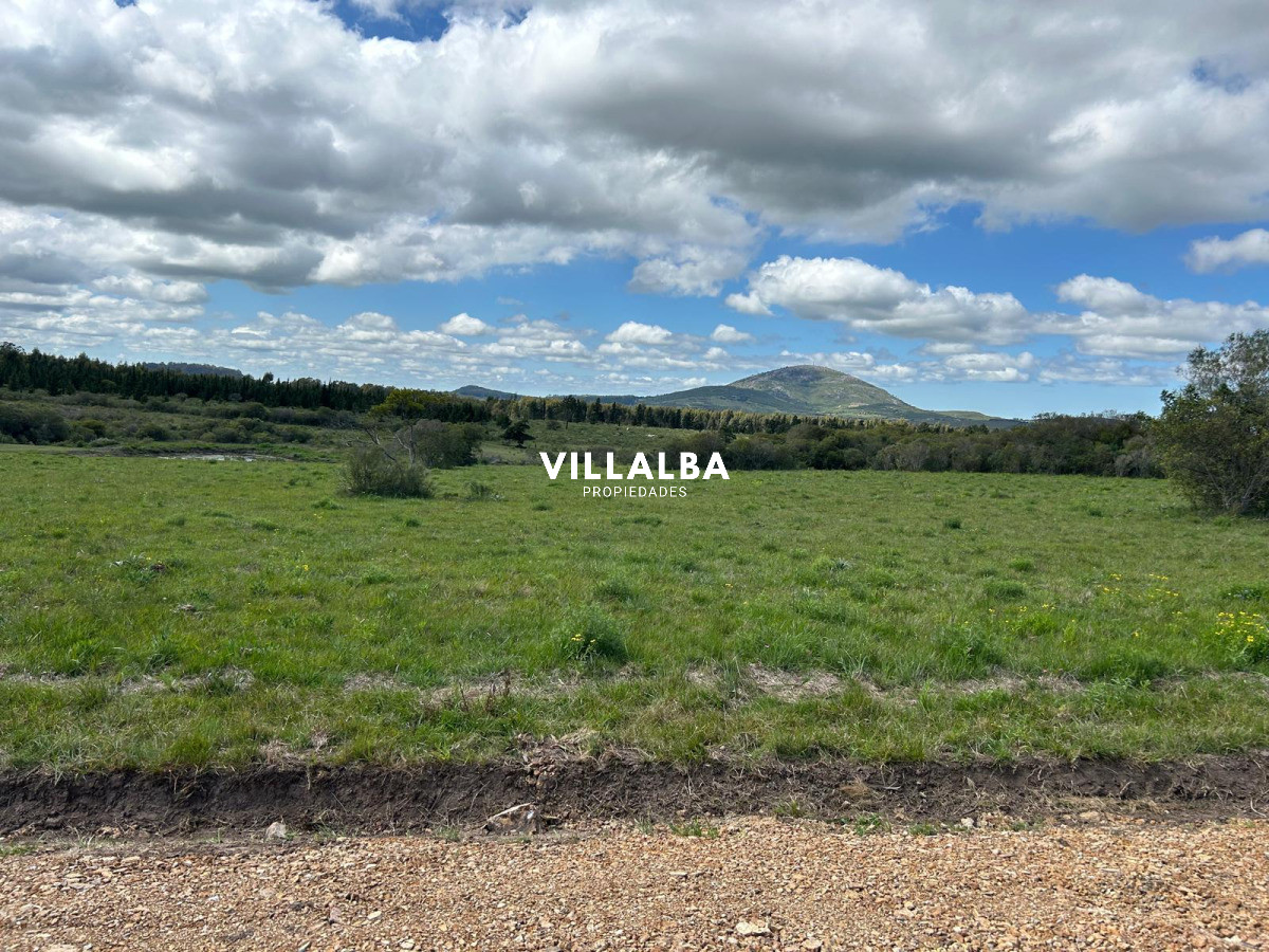 Apartamento ID.4349 - Venta de Chacras en Piriapolis Las Flores 