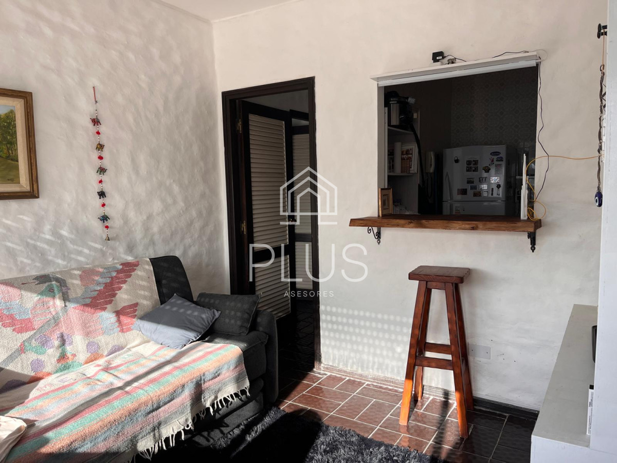Apartamento ID.417 - Excelente ubicación, vista Brava y Mansa. Piso alto a pasos de todo.