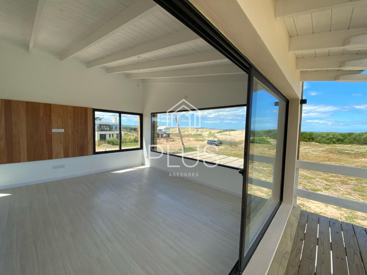 Casa ID.392 - Casa Nueva a estrenar con vista!