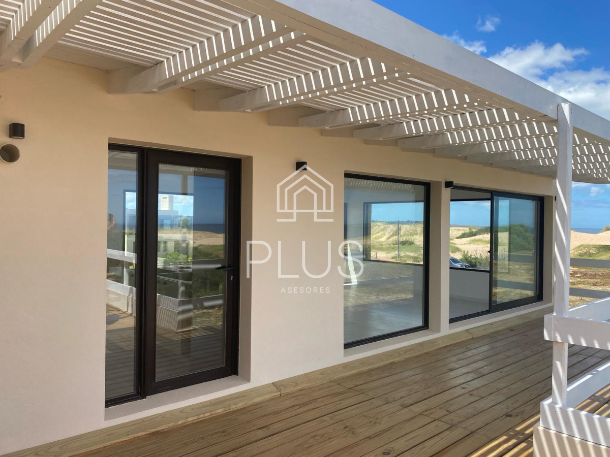 Casa ID.392 - Casa Nueva a estrenar con vista!