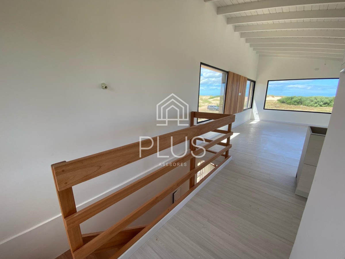 Casa ID.392 - Casa Nueva a estrenar con vista!