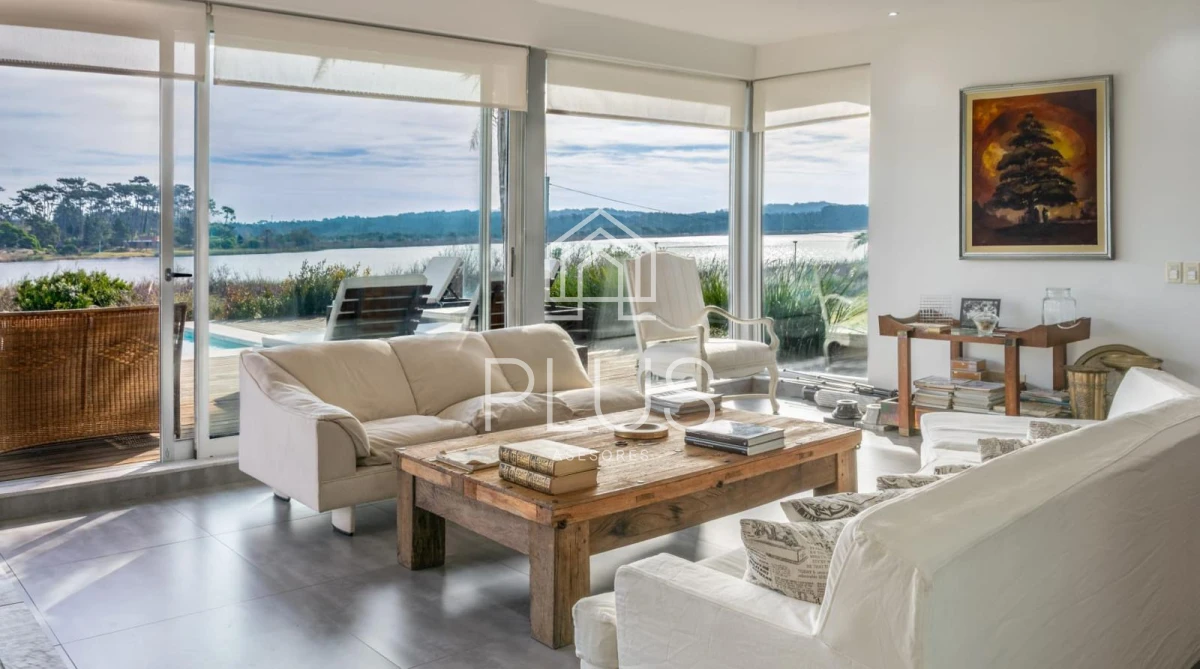 Casa ID.447 - Casa en Punta del Este, Laguna del Diario