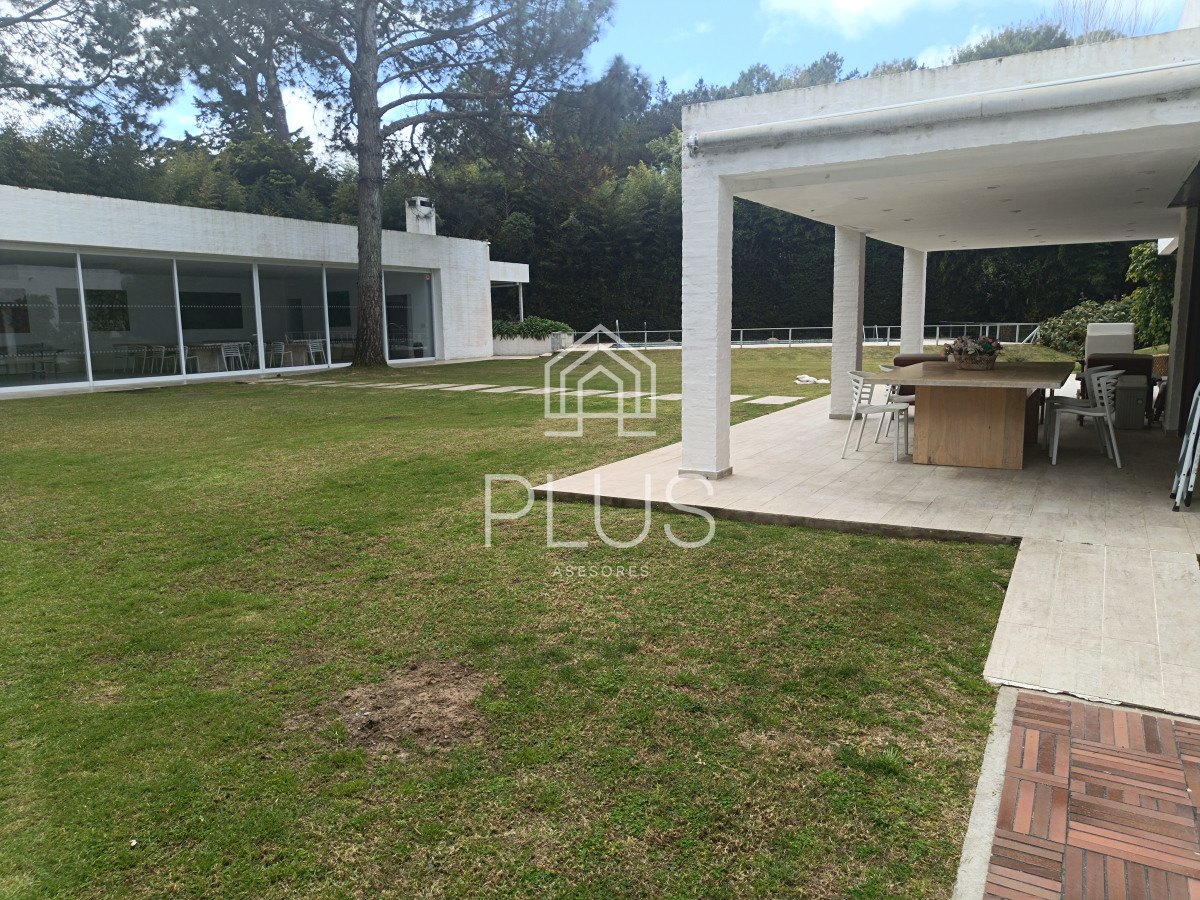 Casa ID.431 - Casa en Punta del Este, Parque del Golf